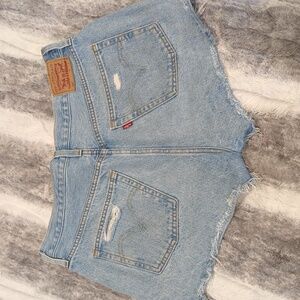 Levi's 501 Distressed Denim Shorts Size 31